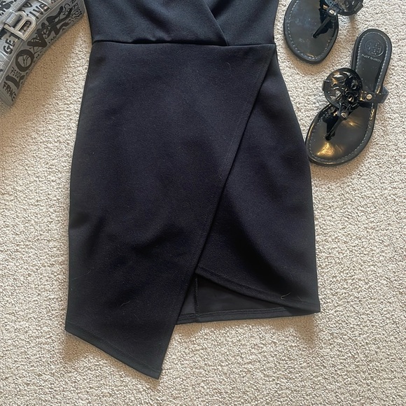 Elegent  Asymmetrical Choker Neck Dress - Picture 6 of 17